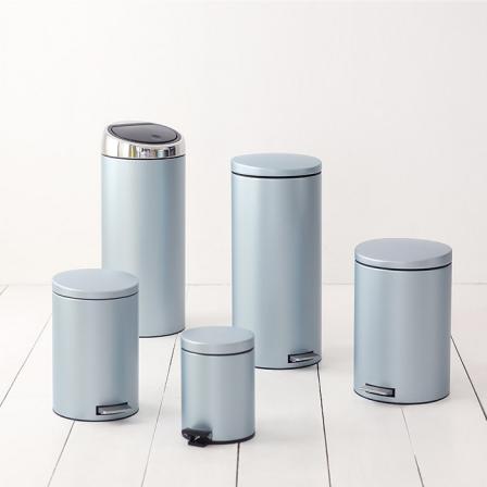 تولید و پخش کننده انواع سطل زباله در سایز و رنگ مختلف