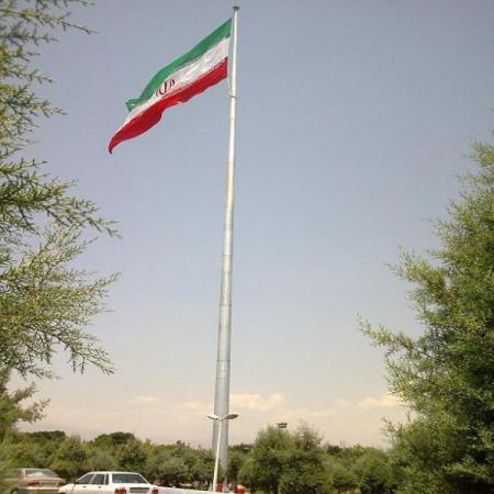 عرضه انواع پایه پرچم 80 متری