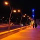 تأثیر نورپردازی پایه‌ چراغ پارکی بر فضای شهری در شب