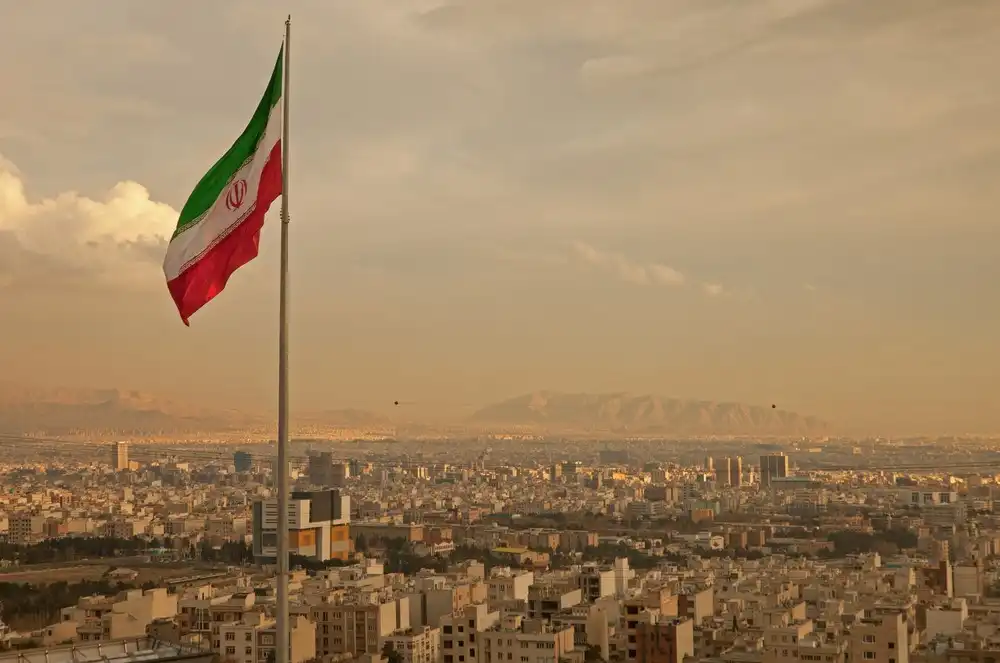 مشخصات برج پرچم تهران