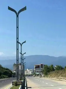 پایه چراغ روشنایی معابر و خیابانی 10 پایه چراغ روشنایی